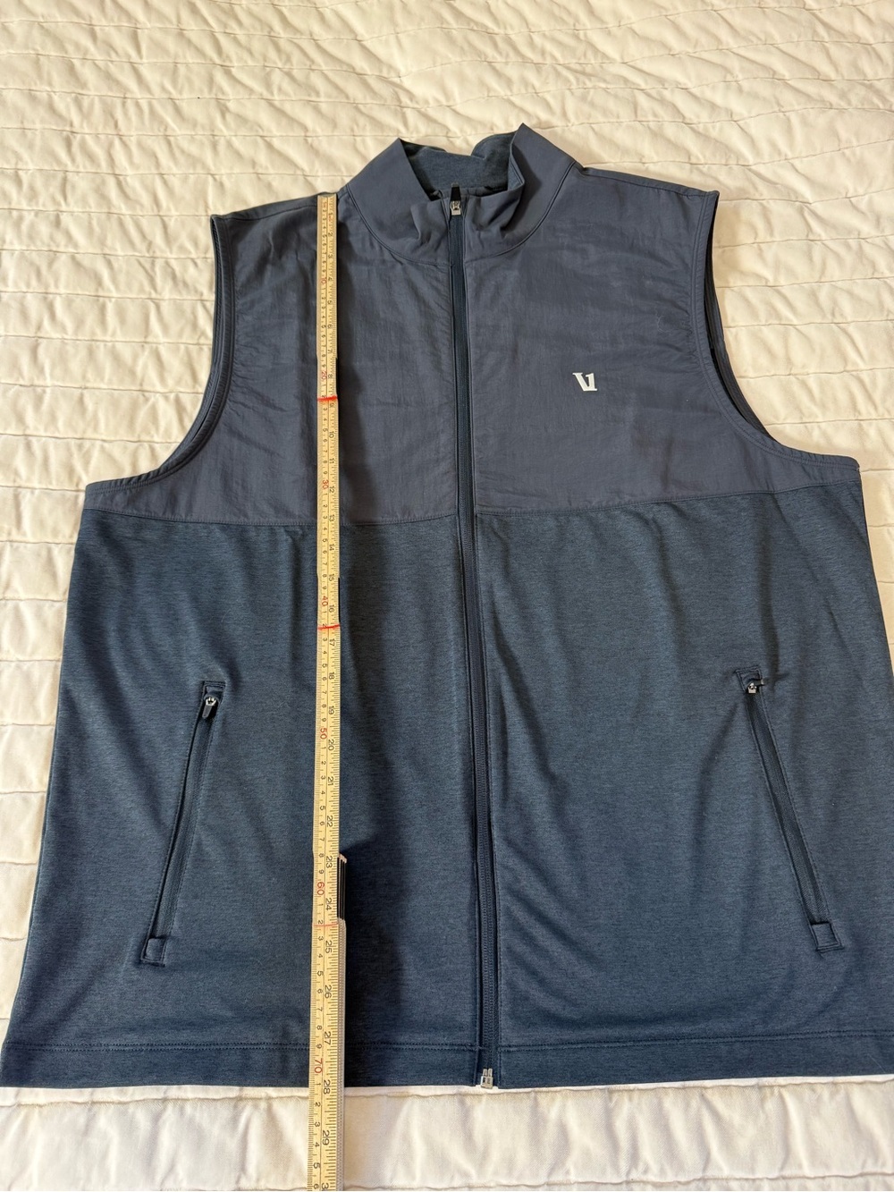 Vuori Sunday Element Performance Vest in Color Ink Heather — XL - Picture 6 of 9